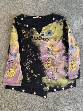 Paris IQ Black Floral 3/4 Sleeve Tee w/Purple, Green & Yellow Accents. Size XL